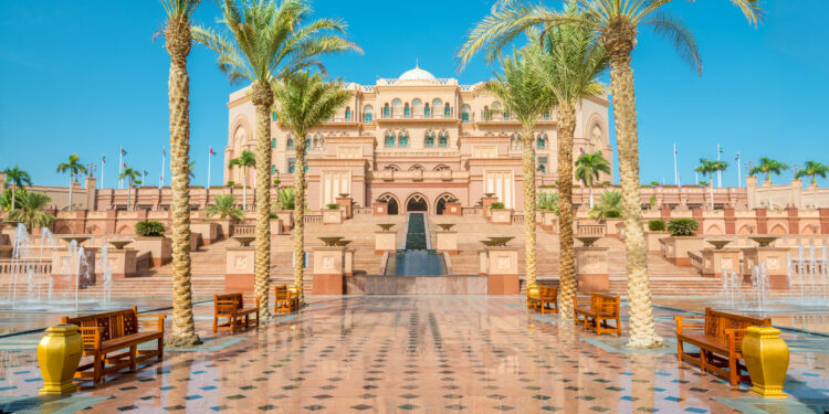 Empresas del mundo árabe muestran interés por la piedra gallega