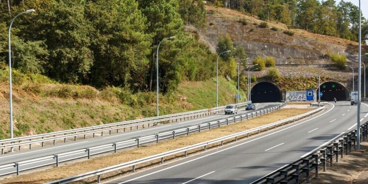 ¡Atención, conductores! La AP-9 se renueva (lo que supondrá cortes)