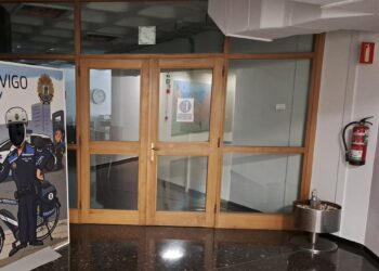 El gobierno local zanja ahora el contrato de explotación de la cafetería municipal, cerrada desde hace una década