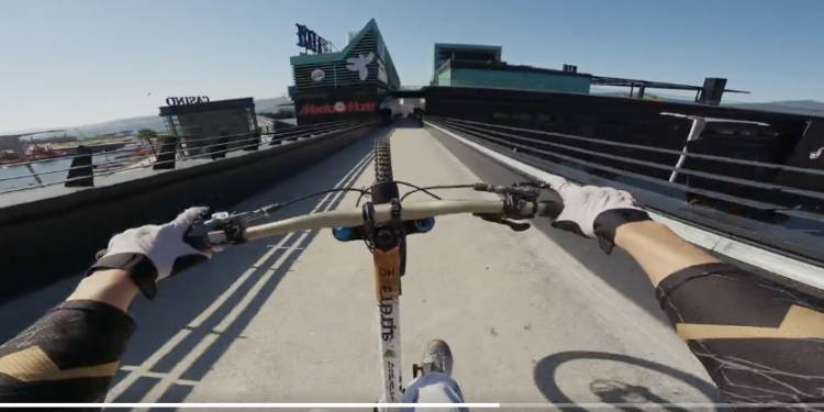 O Marisquiño cambia el recorrido (y la hora) del espectacular descenso urbano por Vigo