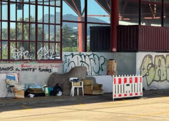 Despliegue policial en la antigua estación de buses de Vigo por tres menores escondidos