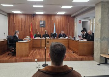 Un acusado de violar a una joven en Vigo asegura que mantuvo relaciones consentidas previas y niega la agresión