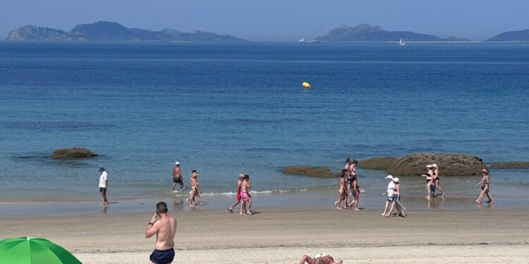 La Xunta activa la alerta 1 por altas temperaturas en otra jornada que repite los 40 grados