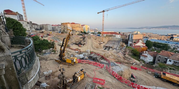 Avanza el ‘gigante’ urbanístico de Barrio do Cura en Vigo: ya se dejan ver los cimientos del edificio Ardora