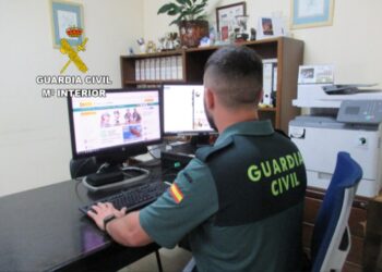 Cazados tres presuntos ciberdelincuentes tras realizar cargos por más de 10.000 euros en Sanxenxo