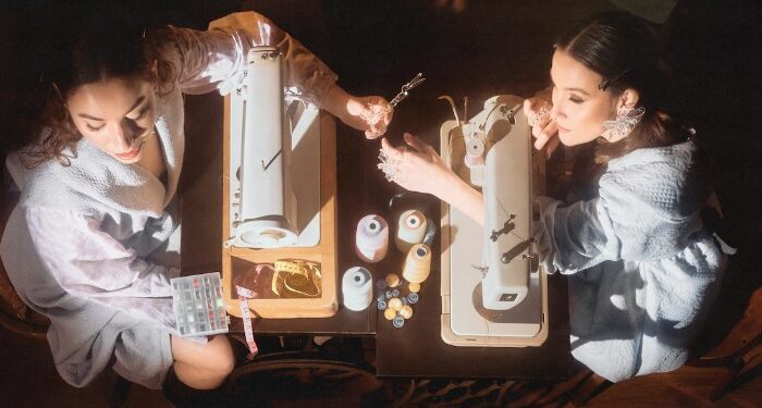 Fillas de Cassandra desvelará el universo de ‘Hibernarse’ en una noche mágica en el MARCO