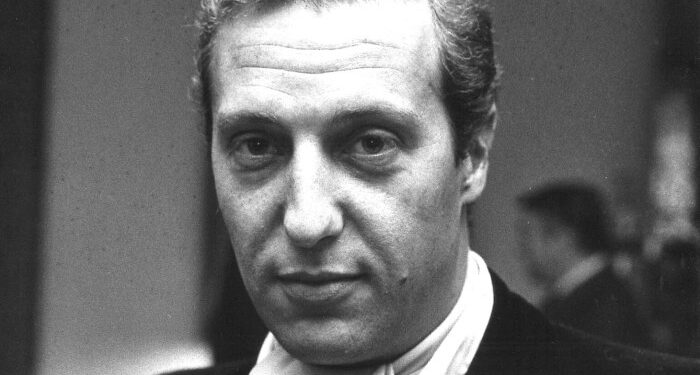 Adiós, señor Forsyth