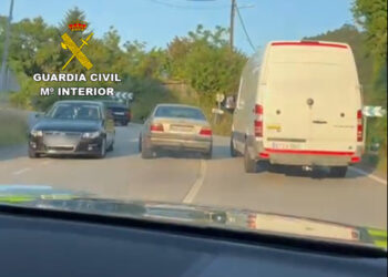 Detenida una mujer fugada de la justicia de Vigo tras una peligrosa persecución policial en Pontevedra