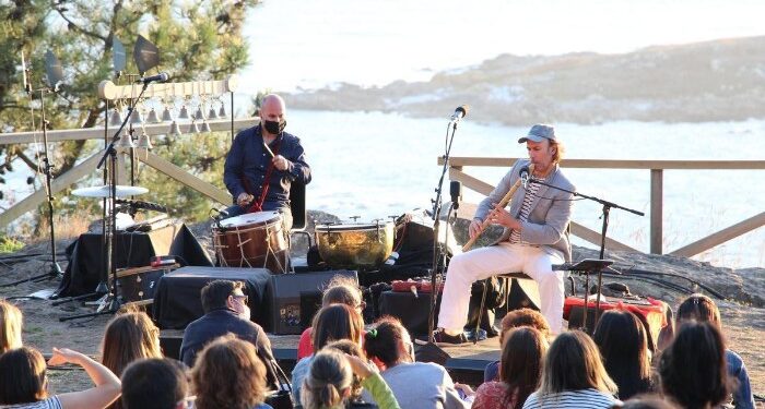 Carlos Núñez regresa a Monteferro para otro atardecer mágico