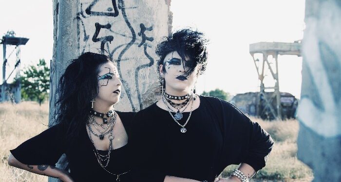 Diavol Strâin, el dúo chileno que revienta escenarios en todo el mundo, desembarca en La Fábrica de Chocolate