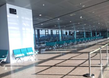 Peinador amplía la zona de embarque con una nueva área de espera