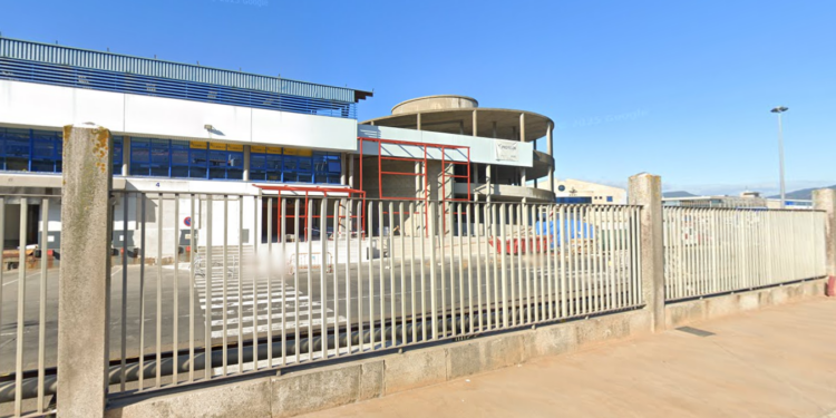 El puerto pesquero de Vigo pierde la oficina de Correos «afectando» al tejido empresarial
