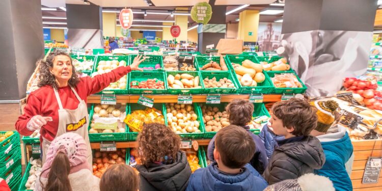 Gadis llega a más de 26.500 escolares con el programa educativo Alimentes