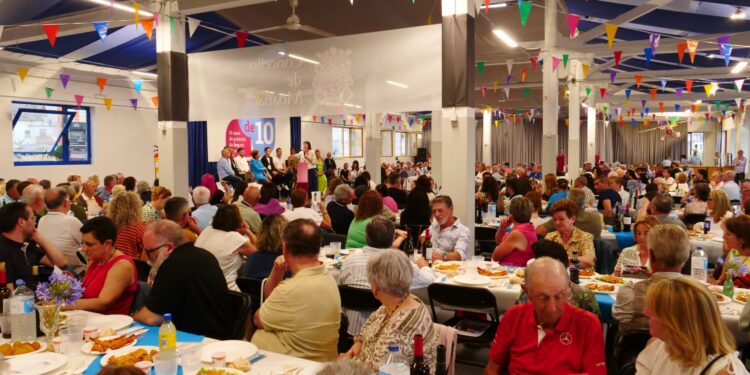 Pontón: «Queremos seguir llenando Galicia de Moañas»