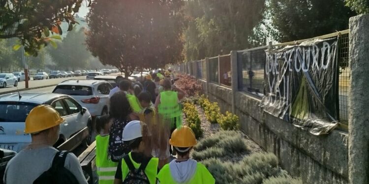 Caballero da luz verde a las obras en el CEP Celso Emilio Ferreiro