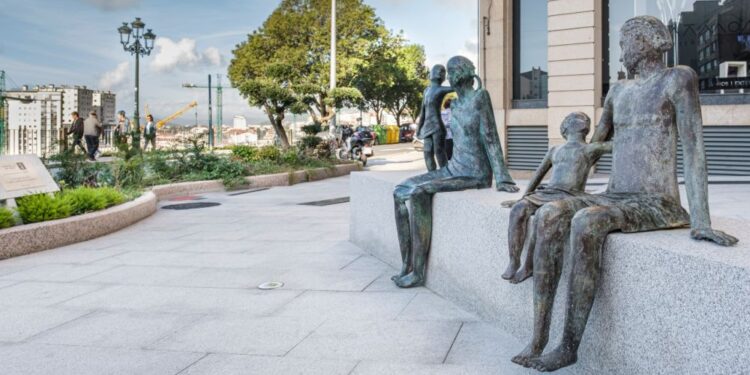 Caballero confía en que Vigo conserve los ocho juzgados de Instrucción y el PP propone un frente común