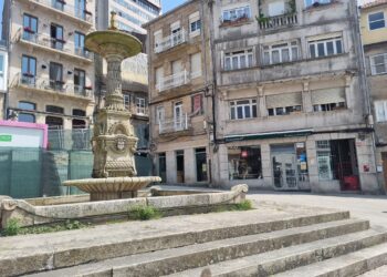Ya hay fecha para que abra al público (con sorpresa gratis) la nueva heladería de la plaza «más bonita» de Vigo