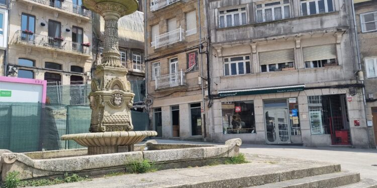 Ya hay fecha para que abra al público (con sorpresa gratis) la nueva heladería de la plaza «más bonita» de Vigo