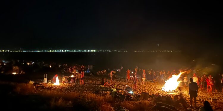 Vigo y su área quemaron San Juan: la noche más corta del año dio la bienvenida al verano