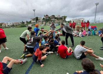 Caballero recurre a la Iglesia ante un nuevo contratiempo en los campamentos de verano de Vigo