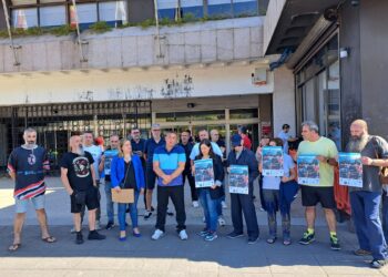 Vecinos de Vigo vuelven a salir a la calle para exigir el «arreglo inmediato» de las instalaciones deportivas