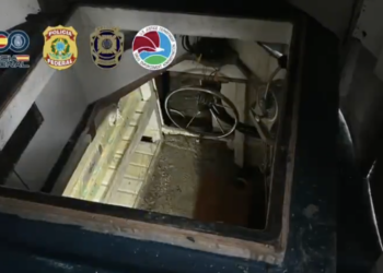 Interceptada en Brasil una embarcación semisumergible para transportar droga a las costas españolas