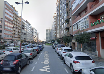 Evacuada al hospital una mujer que quedó inconsciente tras ser atropellada por un coche en Vigo