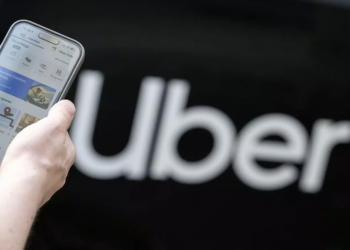 “No podemos tolerar que una compañía opaca como Uber actúe de manera pirata en las calles de Vigo”