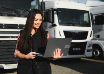 Digitaliza tu flota y logística en solo 5 pasos