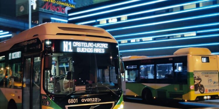 El servicio nocturno de Vitrasa cumple un año con más de 115.000 pasajeros