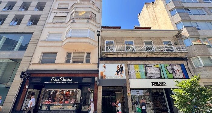 Curioso rincón de la Rúa Príncipe de Vigo