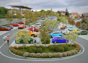 Caballero pone (al fin) cifras a la ampliación de crédito: 72,2 millones de euros