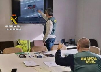 La Guardia Civil de Pontevedra incrementa sus recursos para dar caza a los conductores sin carné