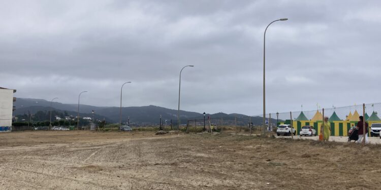 Praia América estrena aparcamiento (gratis) para más de 300 vehículos