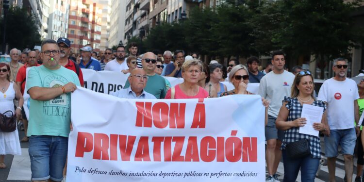 Reclamamos nuestros gimnasios públicos