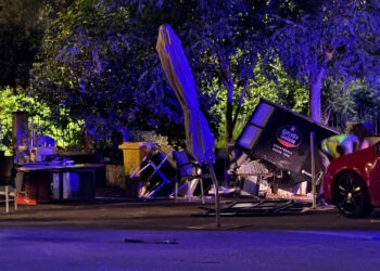Un muerto y varios heridos en una pelea entre clanes en un centro recreativo de Ribeira