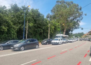 Caos de tráfico en Samil (a 32 grados) por los cortes del Rally Rías Baixas: estas son las restricciones en Vigo