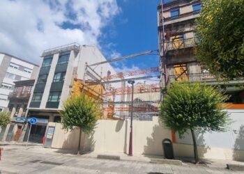 En obras (al fin) una vieja ruina de Vigo donde se rehabilitará un edificio de 100 años para ofrecer 8 viviendas