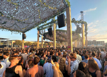 Aterriza en una de las mejores terrazas de Vigo el exitoso ‘brunch’ electrónico