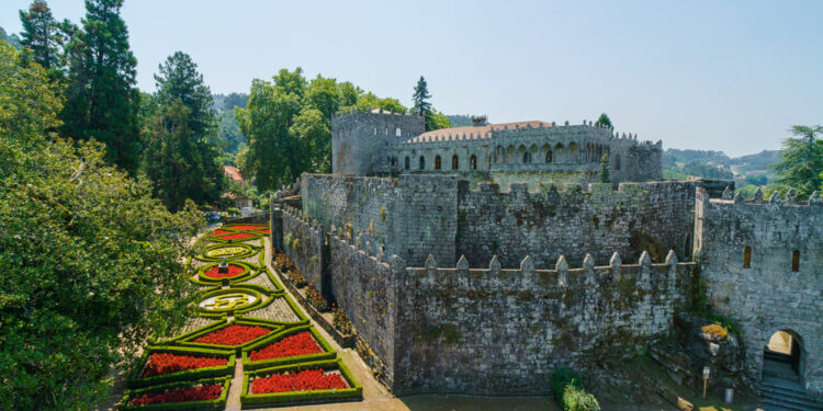 El Castillo de Soutomaior se convierte en bodega para una nueva jornada de ‘Catas con historia’