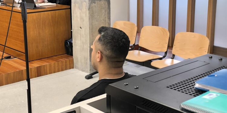 Absuelto el acusado de violar a una joven dormida en Vigo por dudas ante la versión de la denunciante