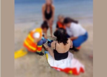 Rescatan a una bañista de 70 años en una playa de Moaña con síntomas de embriaguez