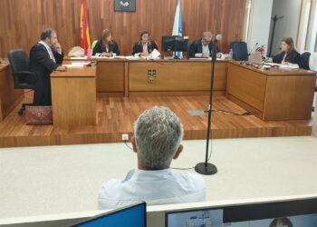 Un exempleado de Abanca en Vigo acepta 2 años de cárcel por apropiarse de 139.000 euros de una clienta