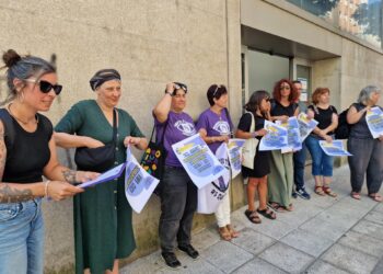 Feministas piden trasladar al hospital Meixoeiro de Vigo el servicio de reproducción asistida
