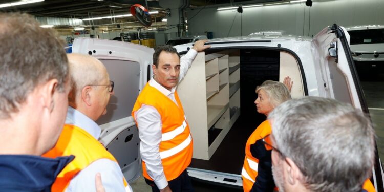 Stellantis Vigo y sindicatos logran un acuerdo para el pago de la prima variable tras el fallo del TSXG