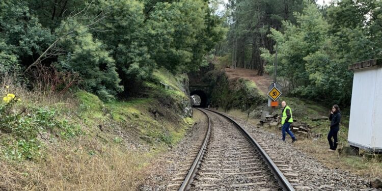 El Gobierno autoriza la licitación por 20,7 millones de la renovación integral del tramo Redondela-Arcade