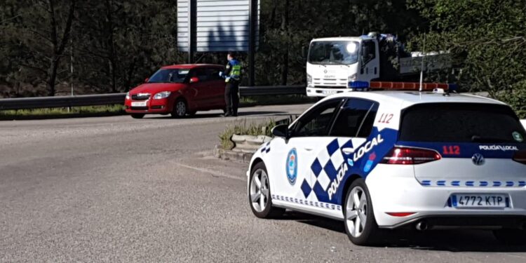 O Porriño instala cuatro cámaras de vigilancia de tráfico en varias calles del centro
