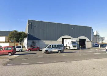 El Puerto licita la concesión de una nave para almacenamiento en Bouzas