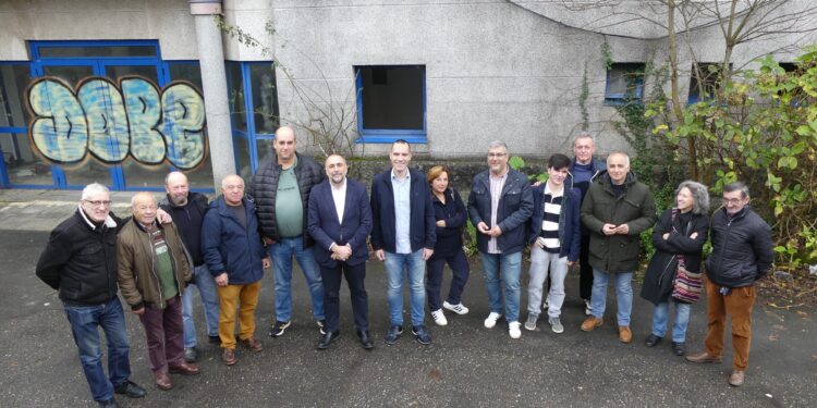 Instan a Caballero a «convertir en oportunidad» el «desafortunado» cierre del mercado de Cabral