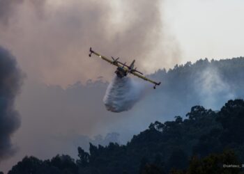 Se estrecha el cerco sobre un sospechoso del incendio de Vilaboa